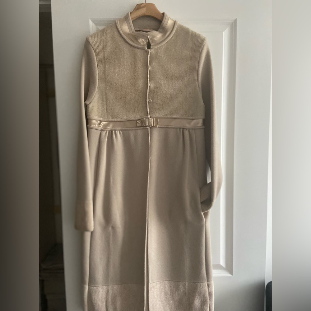 Appartamento 50 wool coat ( Italian Brand)